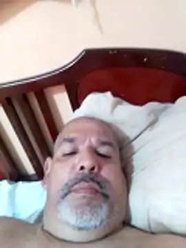 Snapshot of Cerebro77 chatting on October 30, 2025, 4:11 am Cerebro77 online show from October 30, 2025, 4:11 am