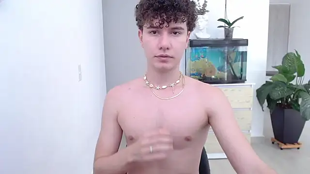 adrian morelly online show from March 10, 2025, 8:12 pm