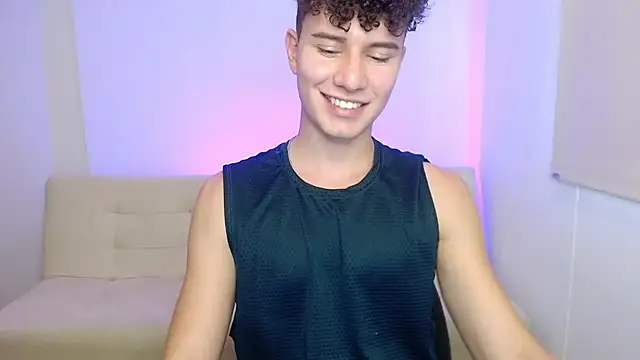 adrian morelly online show from February 15, 2026, 7:02 pm