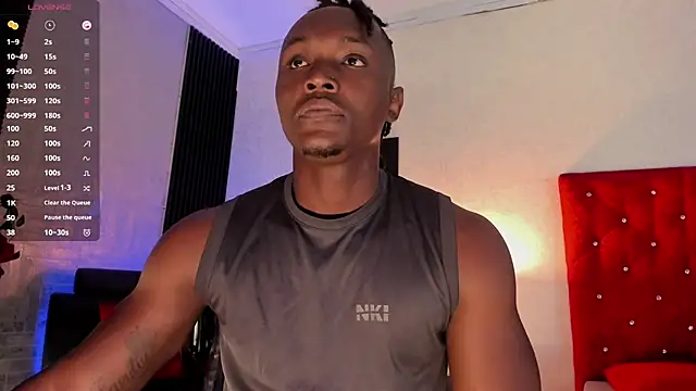 Snapshot of DannSmmith chatting on October 11, 2025, 4:57 am DannSmmith online show from October 11, 2025, 4:57 am