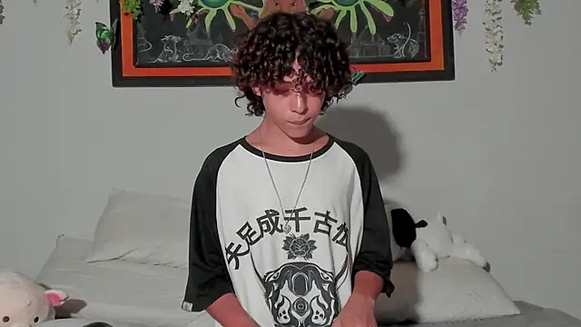 Cherry boy 18 online show from February 12, 2025, 1:09 am