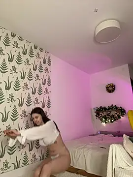 Marie Diaze online show from December 15, 2024, 8:52 am