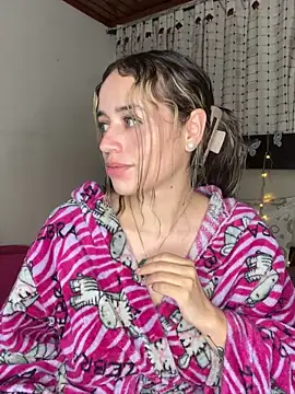 Snapshot of Natalia_Suarez chatting on March 7, 2025, 10:02 am Natalia Suarez online show from March 7, 2025, 10:02 am