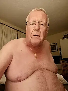 Snapshot of loveeatingcunts chatting on June 21, 2026, 11:43 pm loveeatingcunts online show from June 21, 2026, 11:43 pm