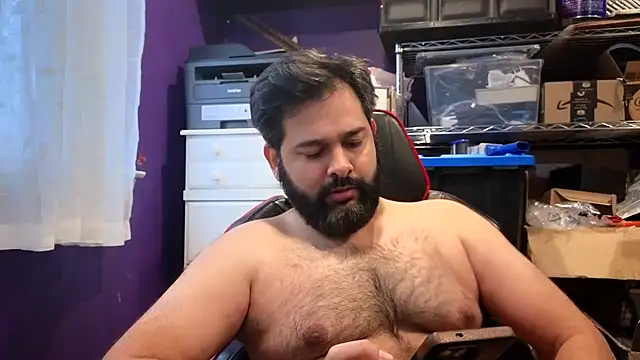 Snapshot of Sakhtlaundaz chatting on November 26, 2025, 2:28 pm Sakhtlaundaz online show from November 26, 2025, 2:28 pm