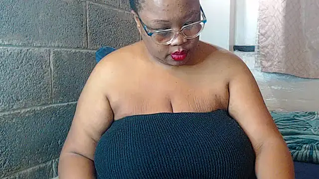 PASION THUNDERX23 online show from November 2, 2025, 5:40 pm