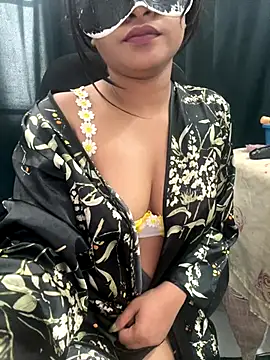 Amelia singh online show from October 17, 2025, 7:55 am