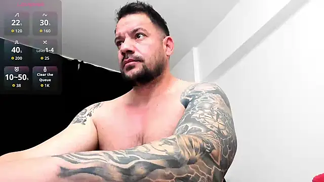 musclemonster31 online show from December 4, 2025, 8:02 am