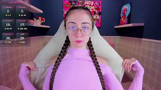 Lexi Split online show from July 14, 2026, 2:05 am