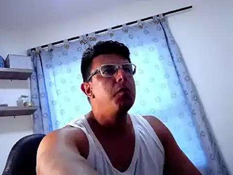 pedropicapi online show from January 27, 2025, 9:55 pm