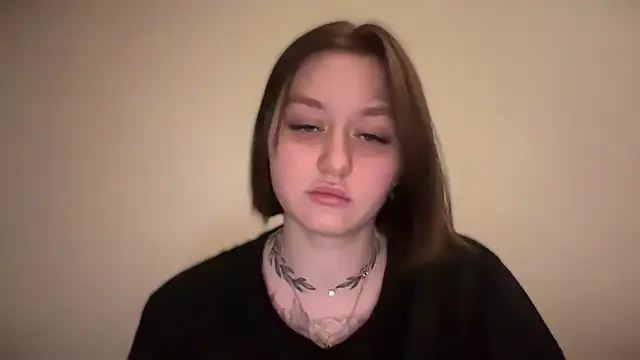 Isabel-Bailey online show from January 19, 2025, 9:02 pm