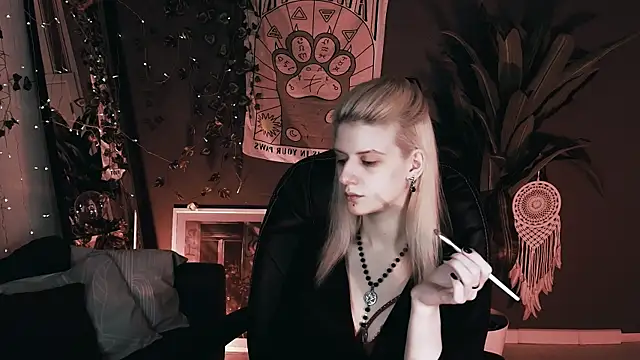 Noah ElmerX online show from November 15, 2025, 5:28 pm