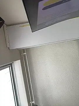 Snapshot of YesTheSexiest chatting on February 4, 2026, 12:11 pm YesTheSexiest online show from February 4, 2026, 12:11 pm