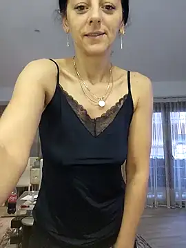 bruneta sexy23 online show from November 16, 2025, 7:02 am