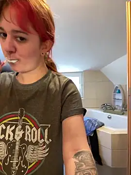 Snapshot of Tamy-Love chatting on March 3, 2026, 9:27 am Tamy-Love online show from March 3, 2026, 9:27 am