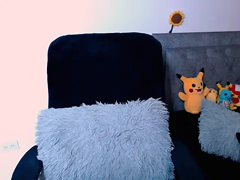 diana  34 online show from March 26, 2026, 11:46 pm