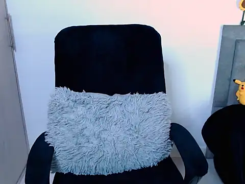 diana  34 online show from March 9, 2026, 2:15 am