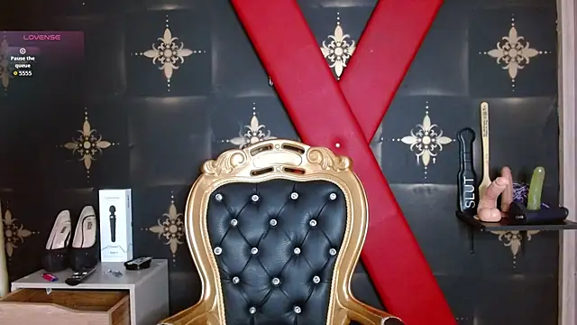 jolie colette online show from November 4, 2025, 9:51 pm