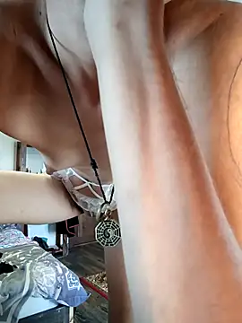 Snapshot of Terpsichore_Muse chatting on October 30, 2025, 8:12 am Terpsichore Muse online show from October 30, 2025, 8:12 am