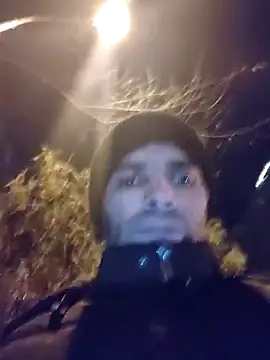 Snapshot of J0nyhson chatting on December 18, 2025, 4:33 pm J0nyhson online show from December 18, 2025, 4:33 pm