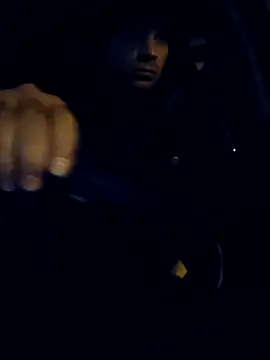 Snapshot of J0nyhson chatting on December 4, 2025, 4:11 am J0nyhson online show from December 4, 2025, 4:11 am