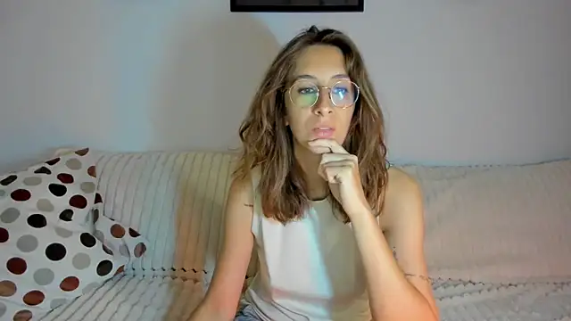 Snapshot of DesireMore90 chatting on June 10, 2026, 8:10 pm DesireMore90 online show from June 10, 2026, 8:10 pm