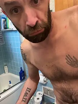 NovaChina online show from October 28, 2025, 12:04 pm