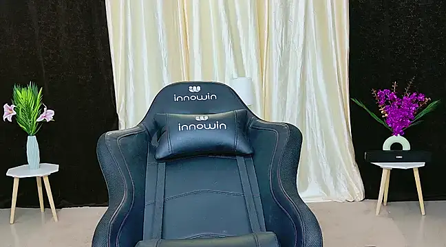 GODDESS SHANAYA online show from February 21, 2025, 3:34 am