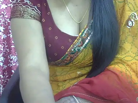 Snapshot of Lusty_Wife1 chatting on November 28, 2025, 10:59 am Lusty Wife1 online show from November 28, 2025, 10:59 am