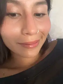 Snapshot of emily_villamil chatting on January 29, 2025, 9:17 pm emily villamil online show from January 29, 2025, 9:17 pm