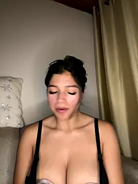 AgathaGeorgiou online show from October 21, 2025, 10:53 pm