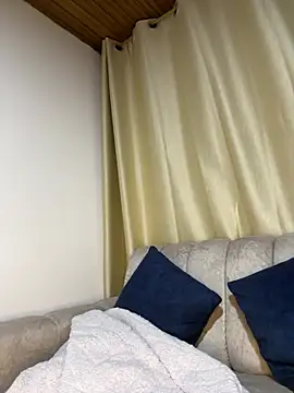 Snapshot of AgathaGeorgiou chatting on February 20, 2026, 1:13 am AgathaGeorgiou online show from February 20, 2026, 1:13 am