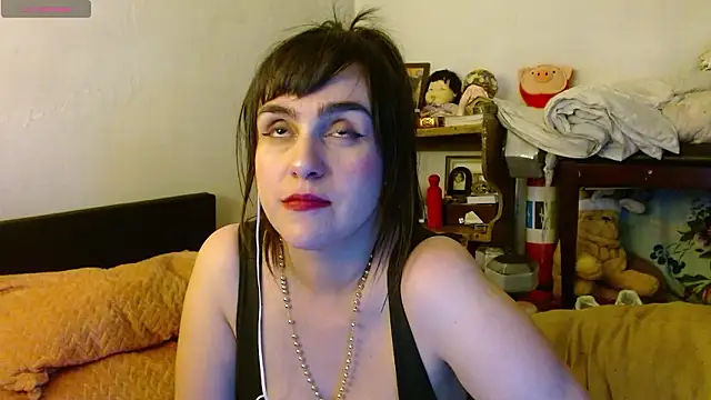 collette beaufoy  online show from February 5, 2026, 3:46 am