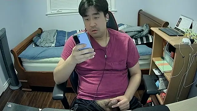 Koreanboy171 online show from March 24, 2026, 3:17 am