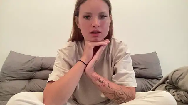 Snapshot of mariemelissah chatting on May 23, 2026, 4:39 pm mariemelissah online show from May 23, 2026, 4:39 pm