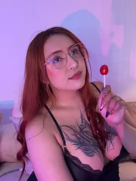 vanesaa blake online show from September 25, 2025, 2:50 am