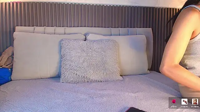 Snapshot of SHANONCLARK chatting on February 15, 2026, 11:20 am SHANONCLARK online show from February 15, 2026, 11:20 am