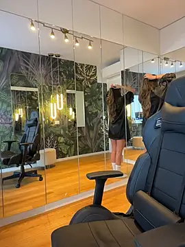 MileySin1111 online show from February 26, 2026, 2:39 pm