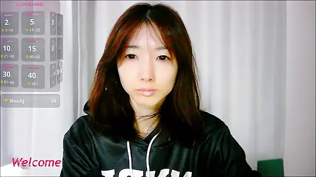 Love me Eri  online show from October 1, 2025, 12:16 am