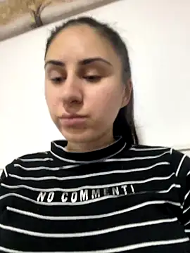 Snapshot of JenniferEdith chatting on January 6, 2026, 6:34 pm JenniferEdith online show from January 6, 2026, 6:34 pm