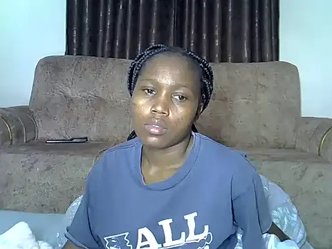 Snapshot of AurelAda chatting on June 11, 2026, 8:22 am AurelAda online show from June 11, 2026, 8:22 am