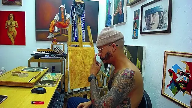 Snapshot of color_beat17 chatting on July 27, 2026, 2:35 pm color beat17 online show from July 27, 2026, 2:35 pm