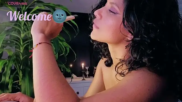 Snapshot of Princess_Celta chatting on July 17, 2026, 9:34 pm Princess Celta online show from July 17, 2026, 9:34 pm