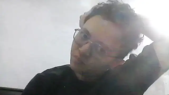 Snapshot of EdenJupiter chatting on February 26, 2026, 7:19 am EdenJupiter online show from February 26, 2026, 7:19 am