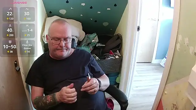 FriendlyDave online show from March 20, 2025, 1:59 pm