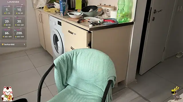 ShiroiFubuki online show from November 27, 2025, 1:11 pm