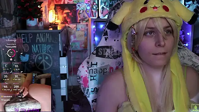 ShiroiFubuki online show from March 4, 2025, 7:01 pm