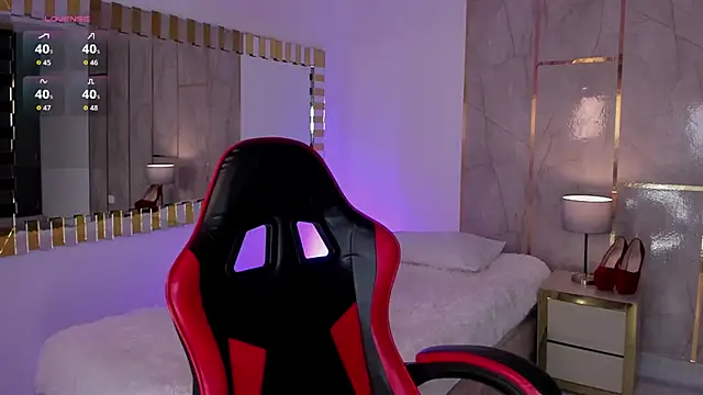 Jiggly   online show from March 10, 2026, 5:44 am