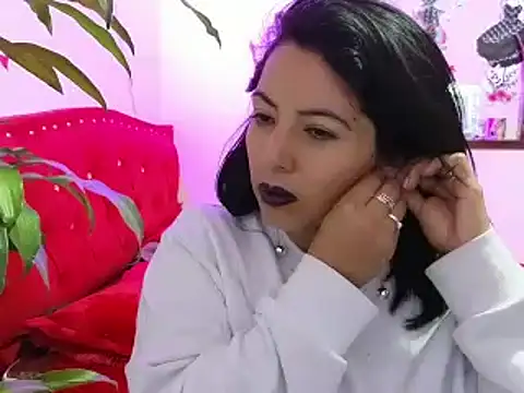 Snapshot of Mariana_collins99 chatting on March 12, 2025, 12:04 pm Mariana collins99 online show from March 12, 2025, 12:04 pm
