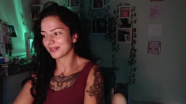 BeellyDance online show from March 15, 2026, 11:28 am